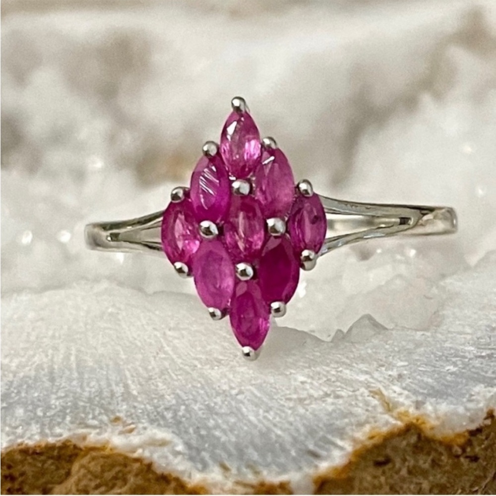Genuine Pink Sapphire Cluster Sterling Silver 925 Ring Size 9